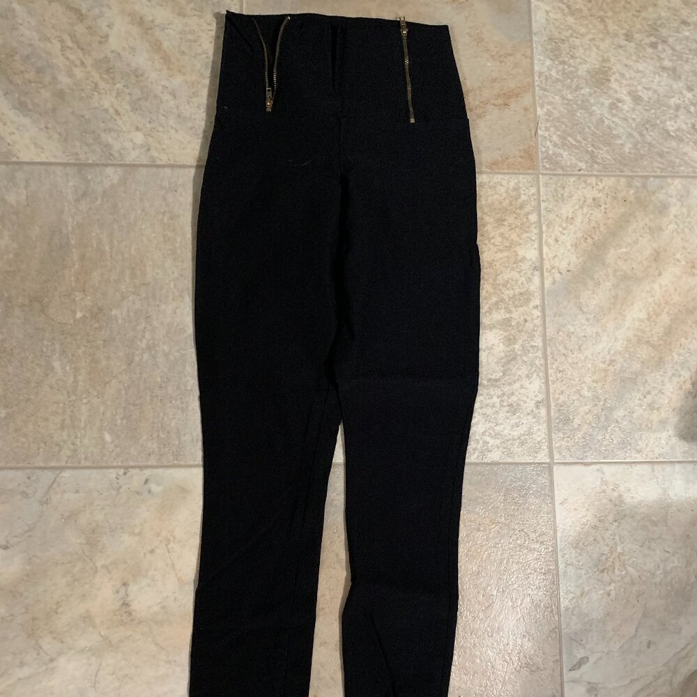FREE WITH BUNDLE   black dress pants stretch  xs charlotte russe